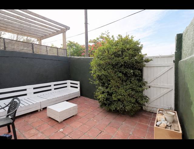 3 bed property to rent in WOODSTOCK